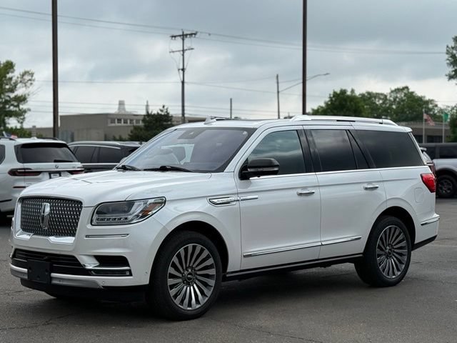 Used 2018 Lincoln Navigator Reserve w/ Technology Package AWD/4WD image 37