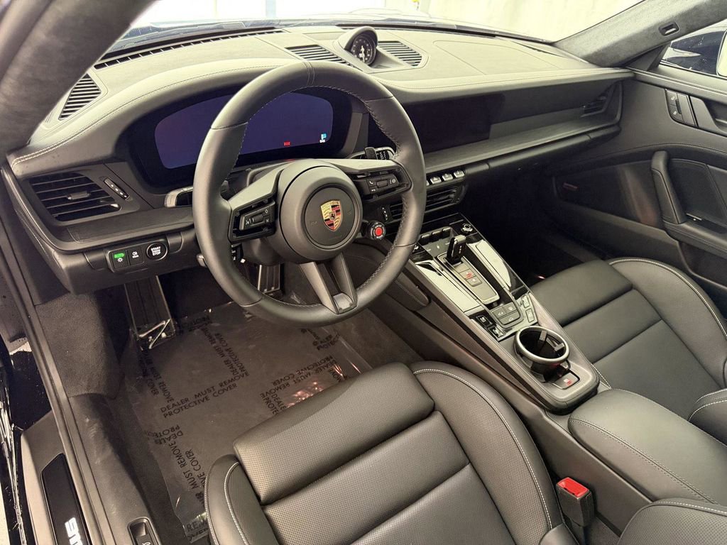 Used 2026 Porsche 911 Carrera GTS RWD image 4