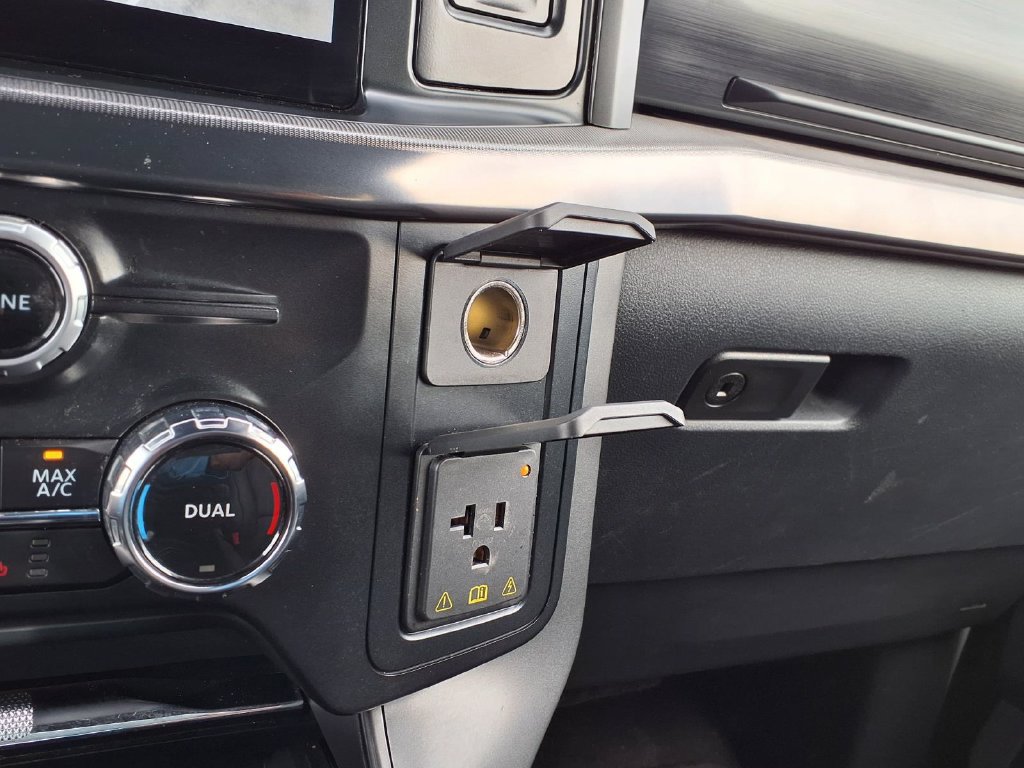 Used 2024 Ford F150 Lariat w/ Equipment Group 502A High AWD/4WD image 33