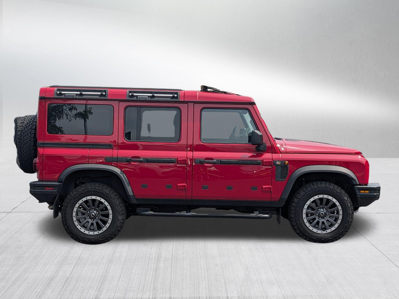 Used 2025 INEOS Grenadier Station Wagon AWD/4WD image 8
