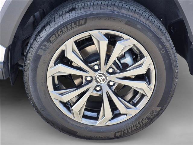 Used 2023 Toyota RAV4 XLE Premium AWD/4WD image 22