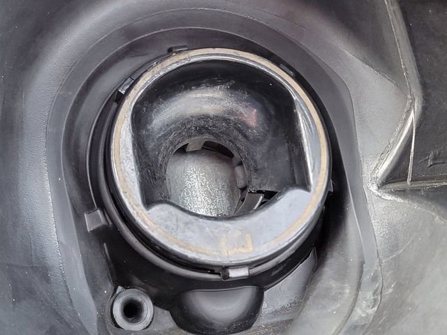 Certified 2017 Ford Focus SE image 8