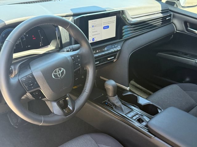 Used 2025 Toyota Camry LE w/ Convenience Package FWD image 10