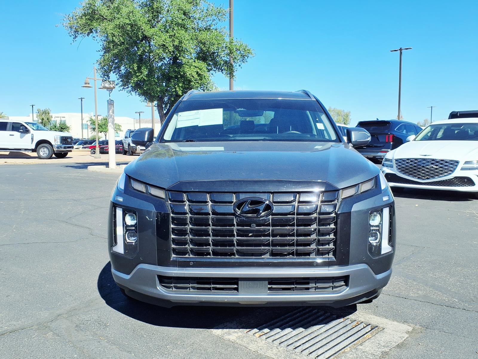 Used 2024 Hyundai Palisade SEL image 2