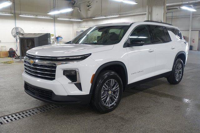 New 2026 Chevrolet Traverse LT image 3