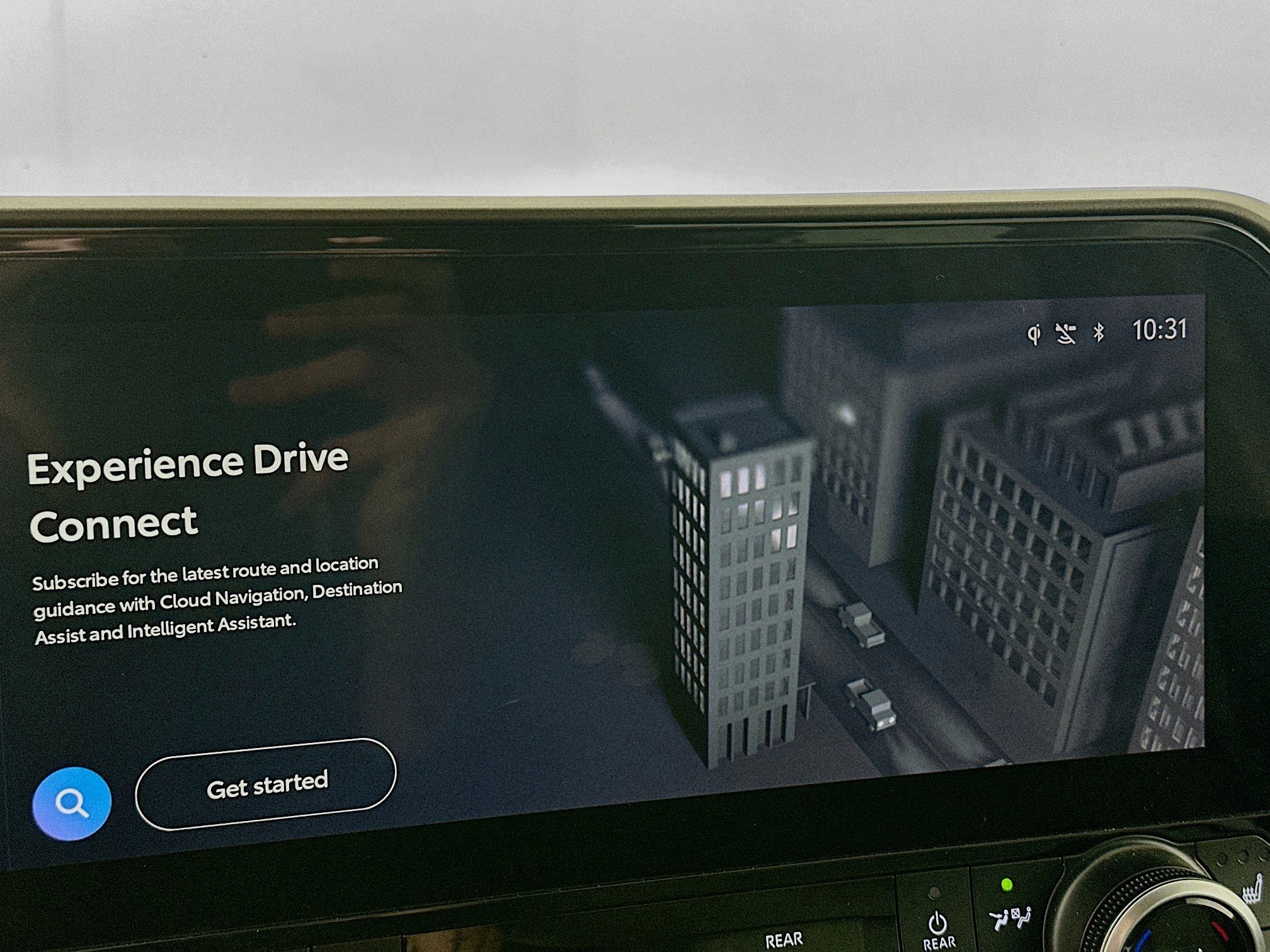 Used 2023 Toyota Highlander XLE image 22