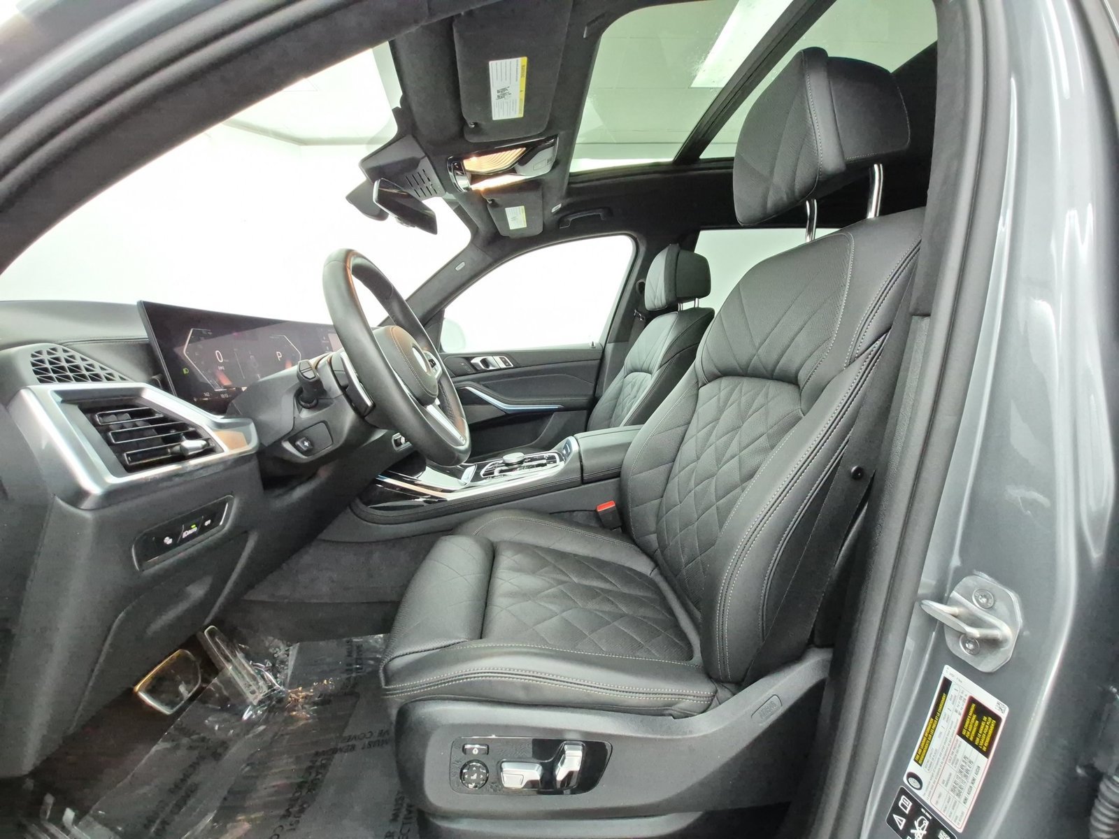 Used 2026 BMW X7 xDrive40i AWD/4WD image 5