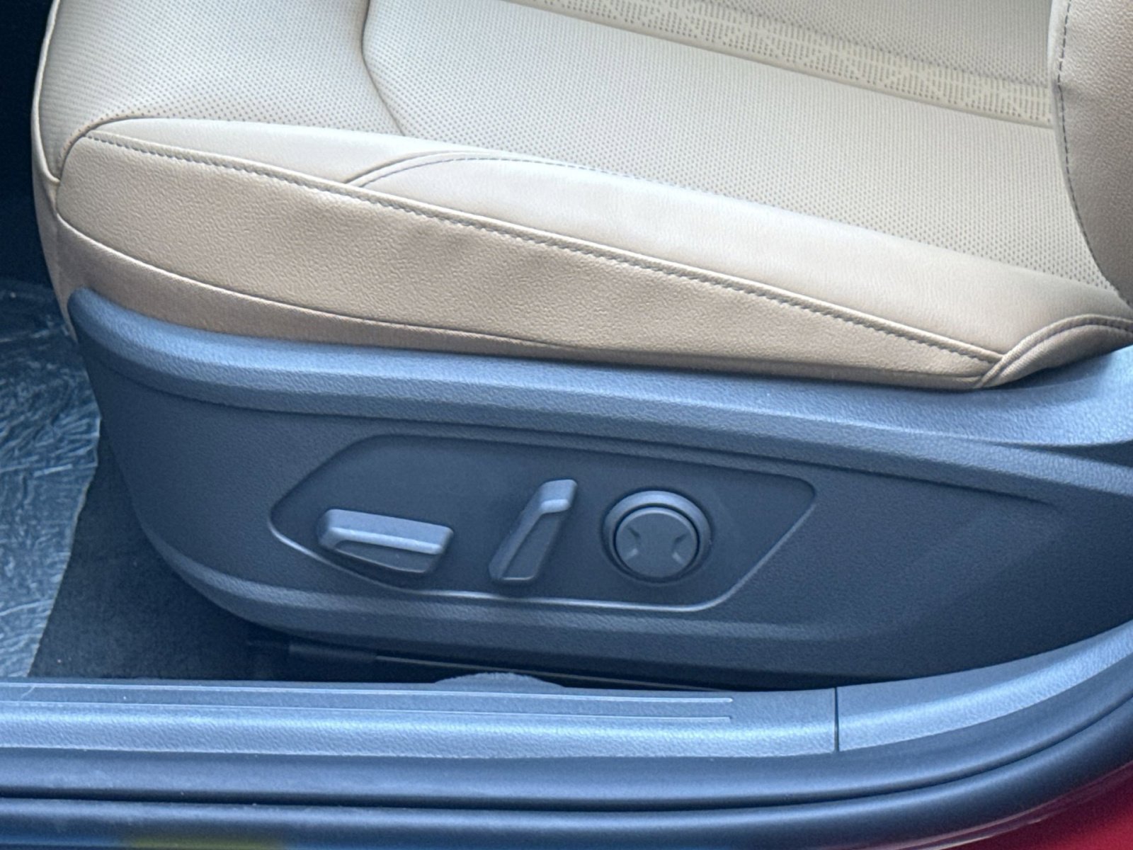 New 2026 Hyundai Sonata Limited FWD image 14