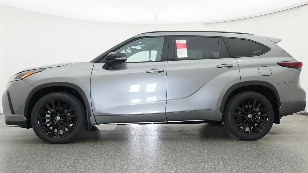 New 2026 Toyota Highlander XSE AWD/4WD image 14