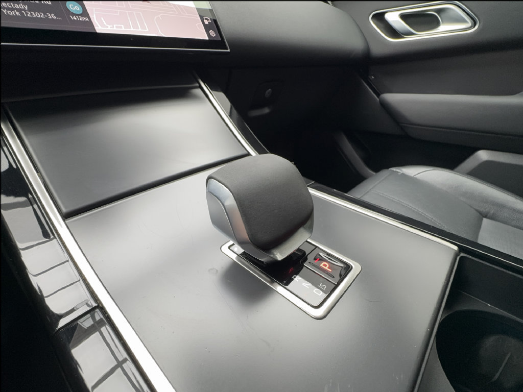 Used 2024 Land Rover Range Rover Velar Dynamic SE AWD/4WD image 52