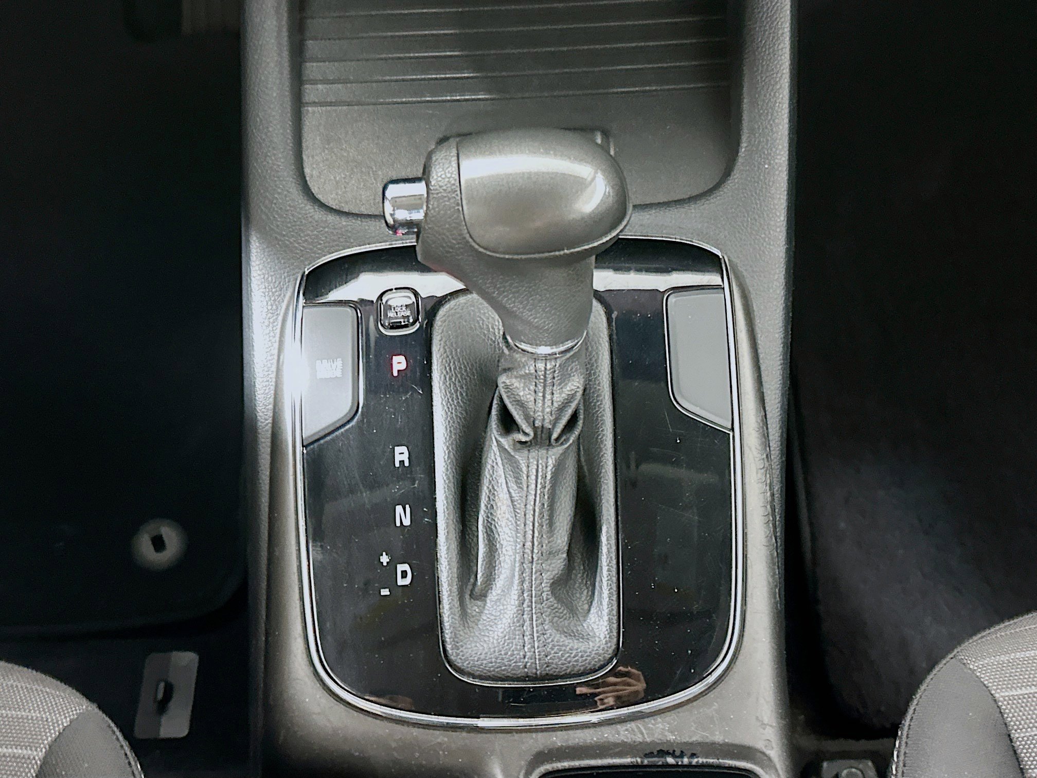 Used 2017 Kia Forte LX w/ LX Popular Package image 23