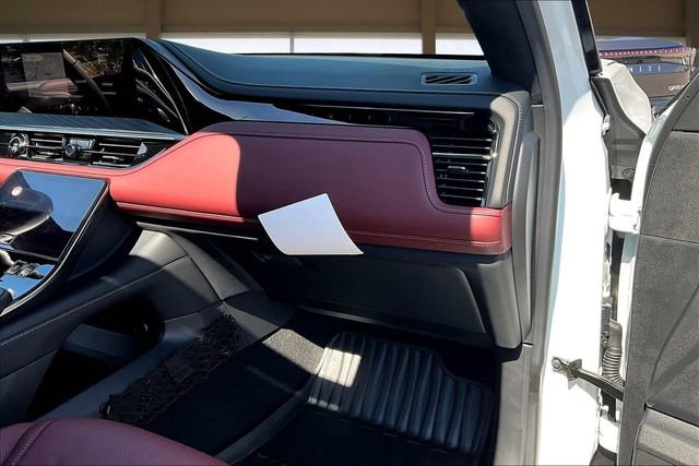 New 2026 INFINITI QX80 Autograph image 17