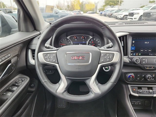 Used 2024 GMC Terrain SLT image 13