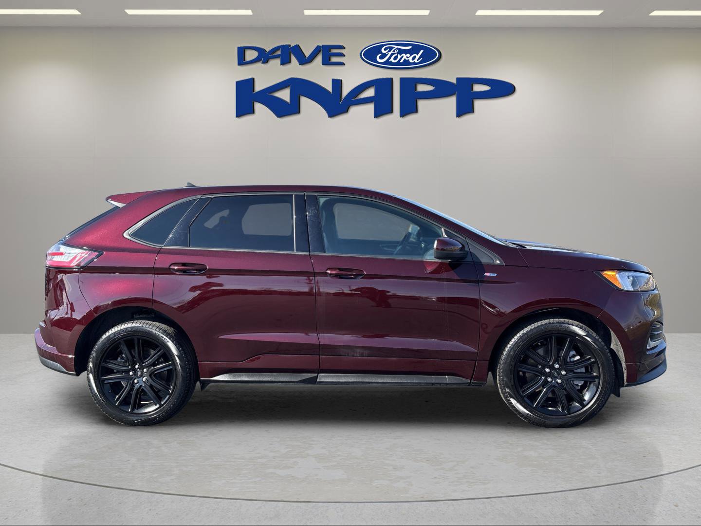 Used 2024 Ford Edge ST-Line image 9