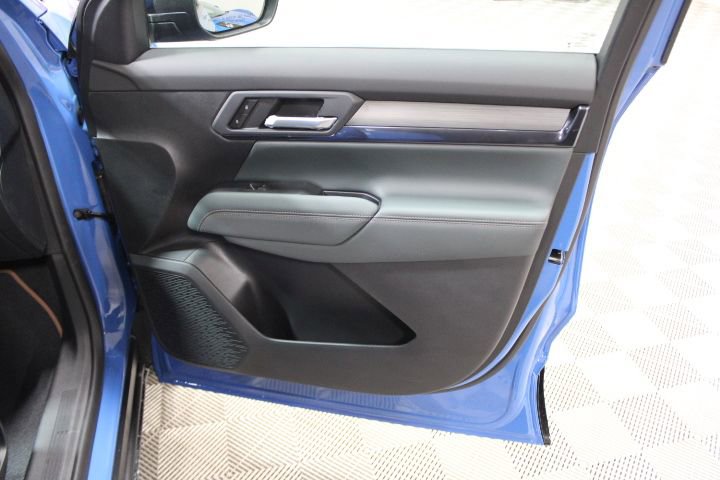 New 2026 GMC Terrain AT4 w/ Convenience Package III image 22