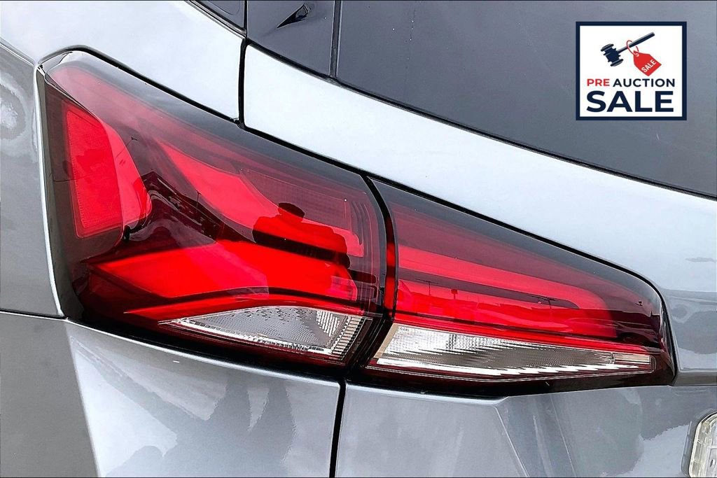 Used 2024 Chevrolet Equinox RS w/ LPO, Floor Liner Package image 25