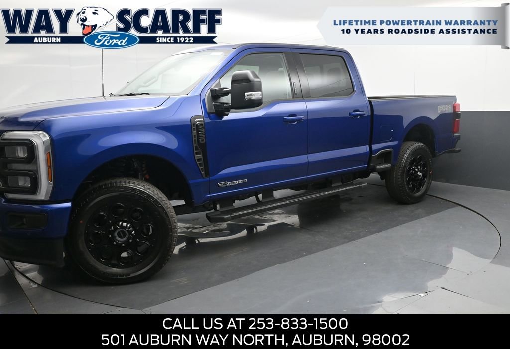 New 2026 Ford F350 Lariat w/ Black Appearance Package