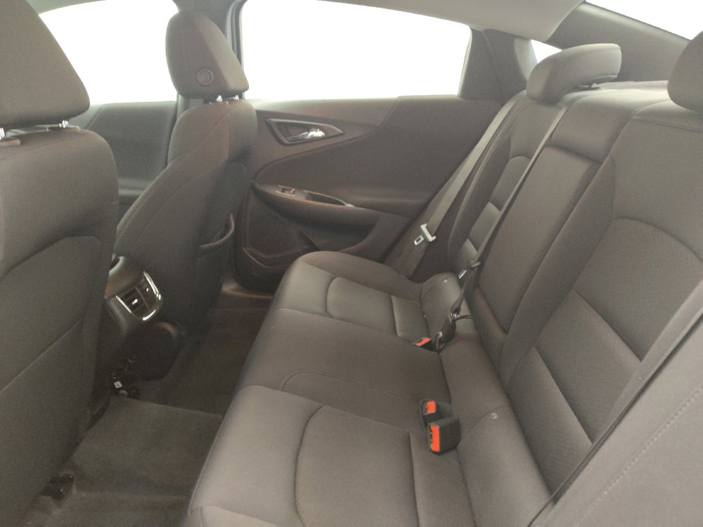 Used 2023 Chevrolet Malibu LT image 18