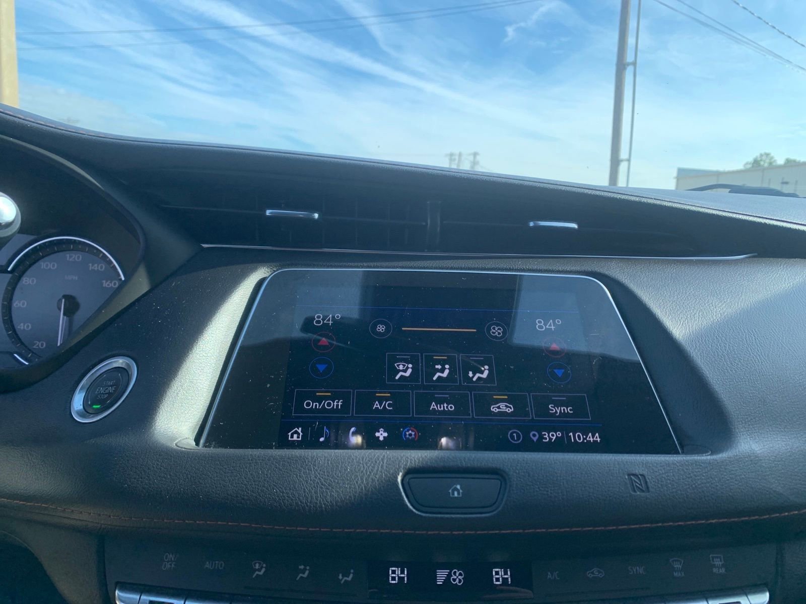 Used 2020 Cadillac XT4 Premium Luxury image 35