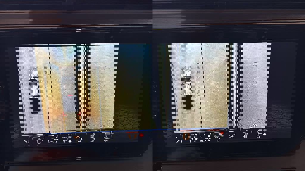 New 2026 GMC Sierra 2500 AT4X image 44