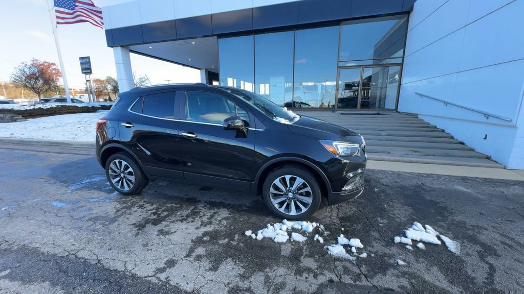 Certified 2022 Buick Encore Preferred image 9