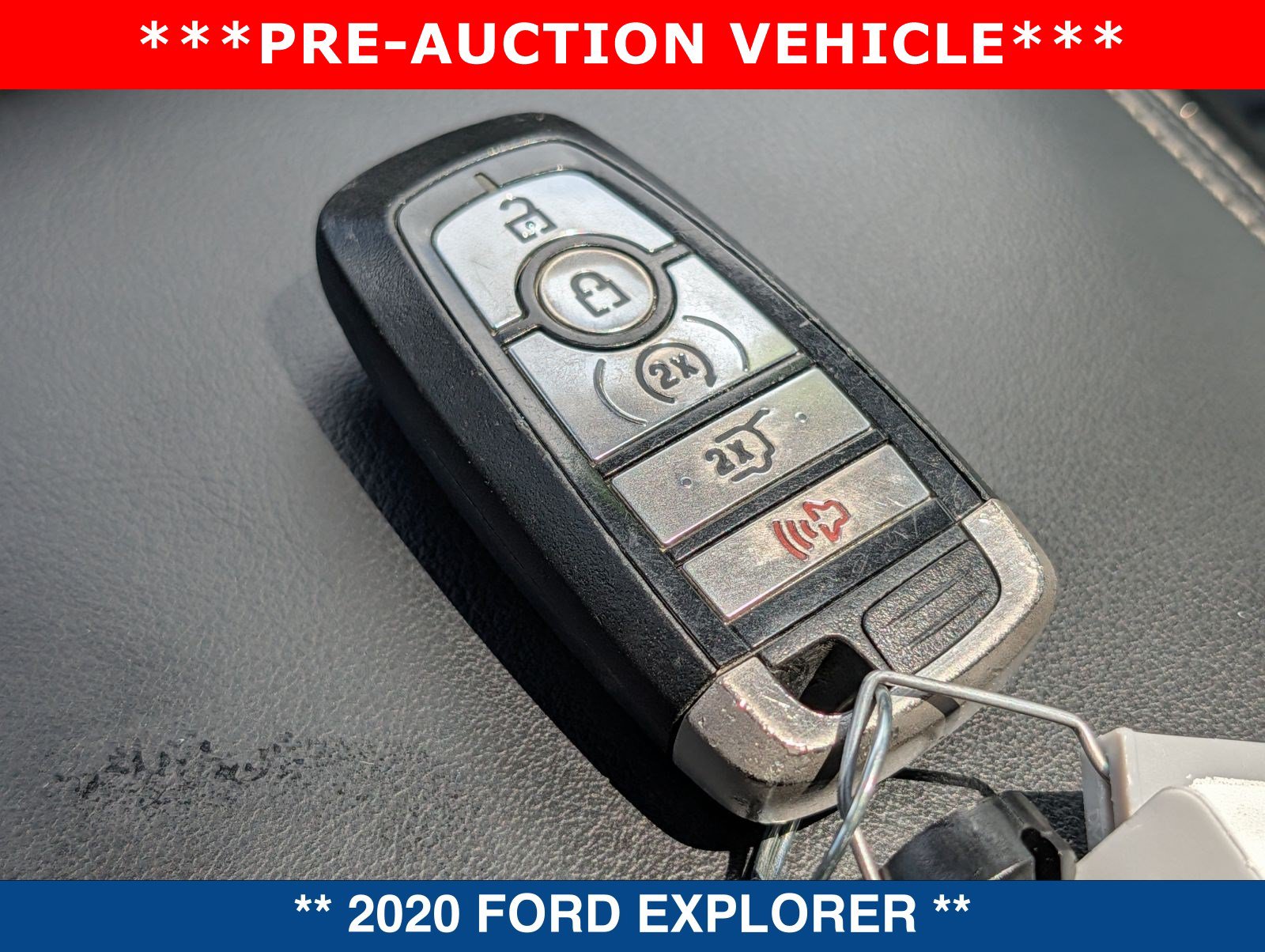Used 2020 Ford Explorer Limited w/ Class III Trailer Tow Package RWD image 39