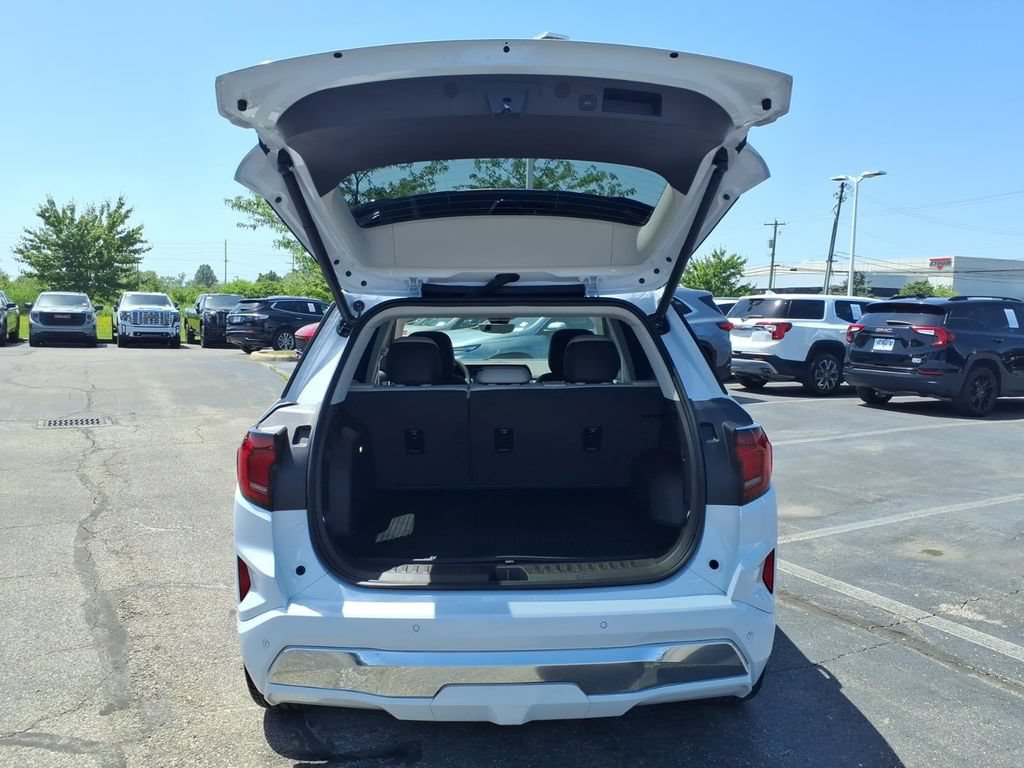 Certified 2026 GMC Terrain Denali w/ LPO, Floor Liner Package AWD/4WD image 12