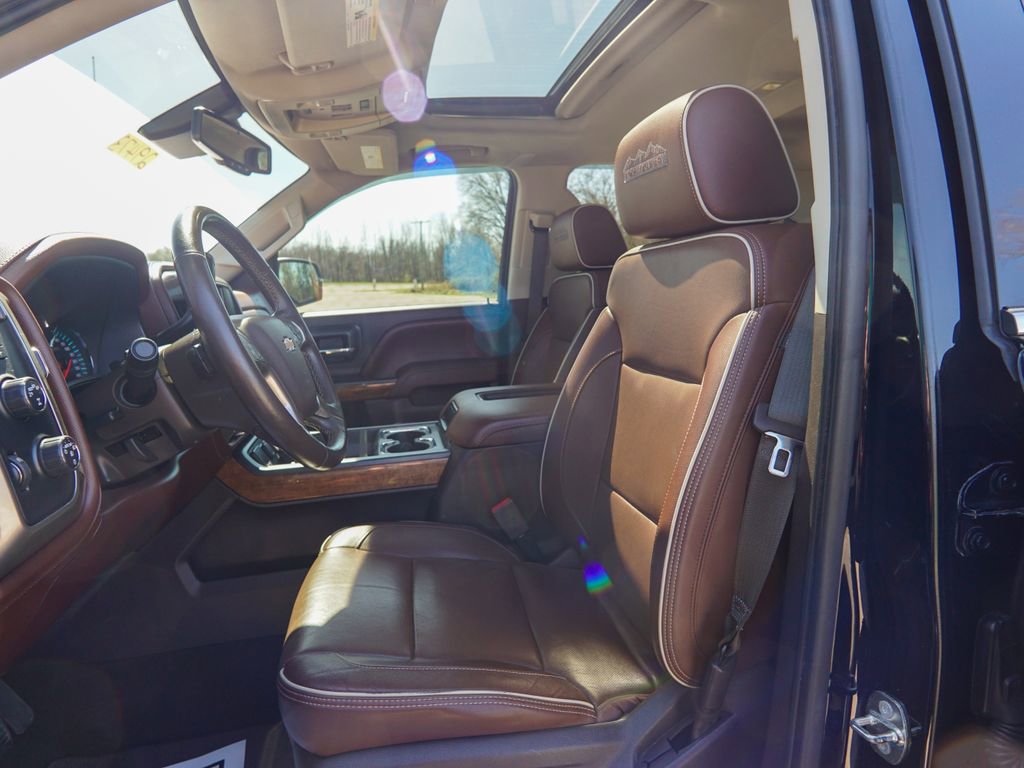 Used 2017 Chevrolet Silverado 1500 High Country image 20