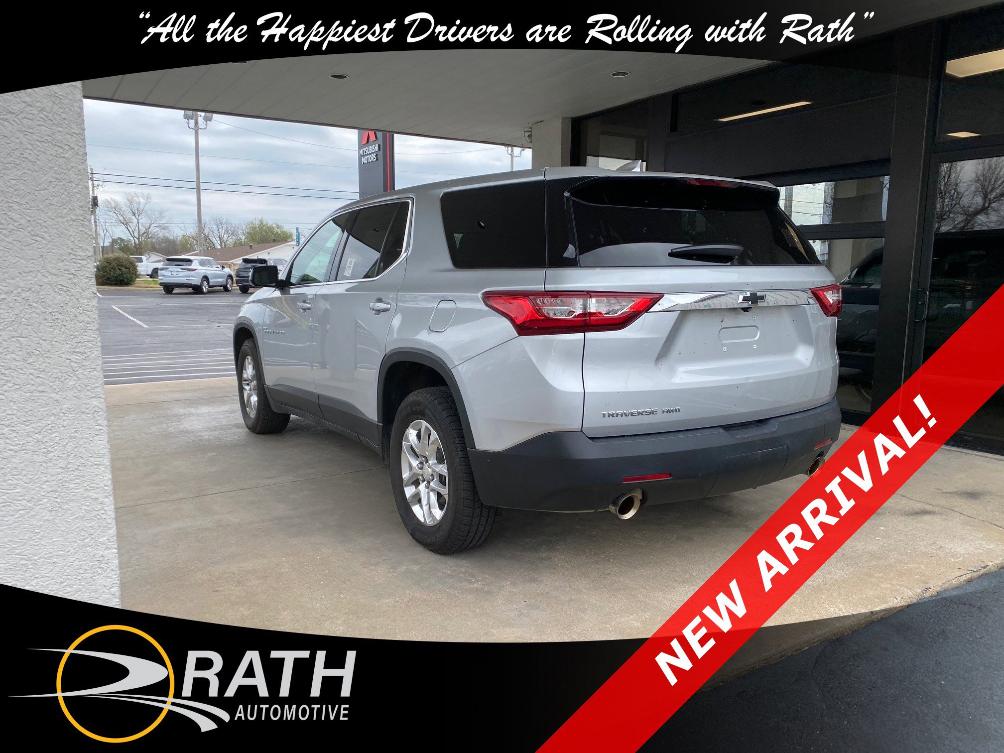 Used 2020 Chevrolet Traverse LS image 8