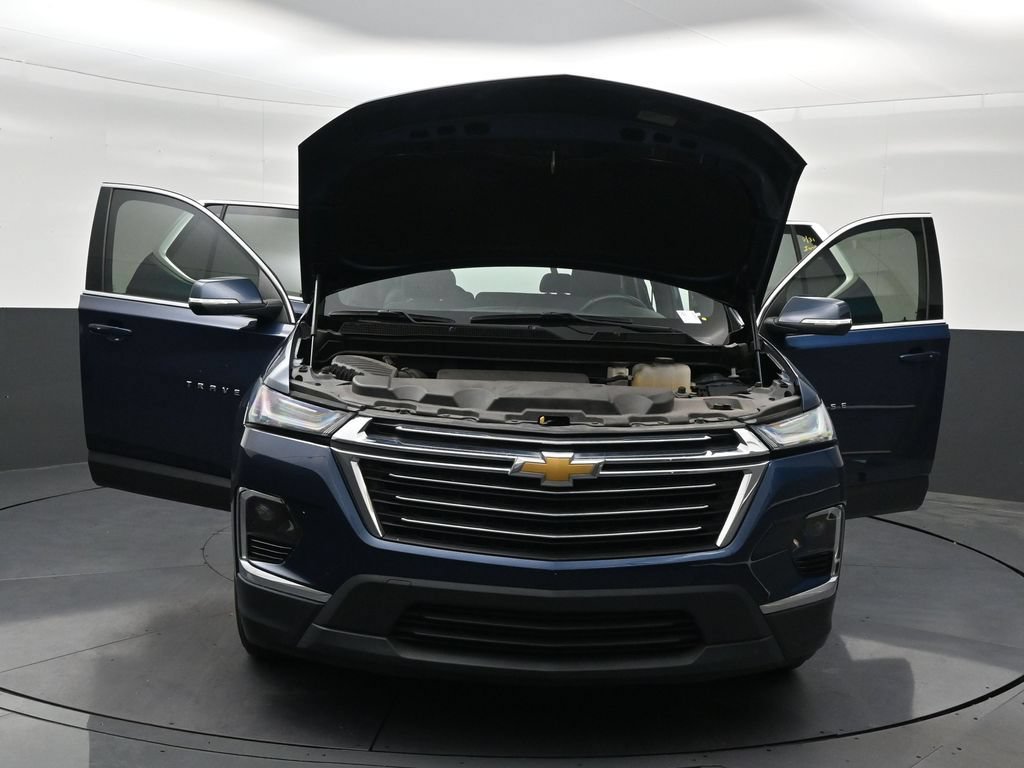 Used 2023 Chevrolet Traverse LT FWD image 37
