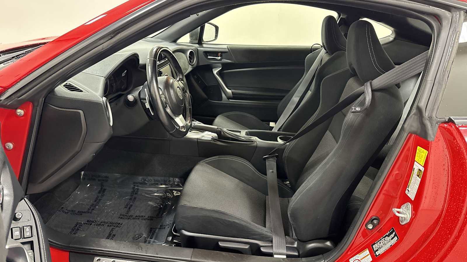 Certified 2017 Toyota 86 image 13