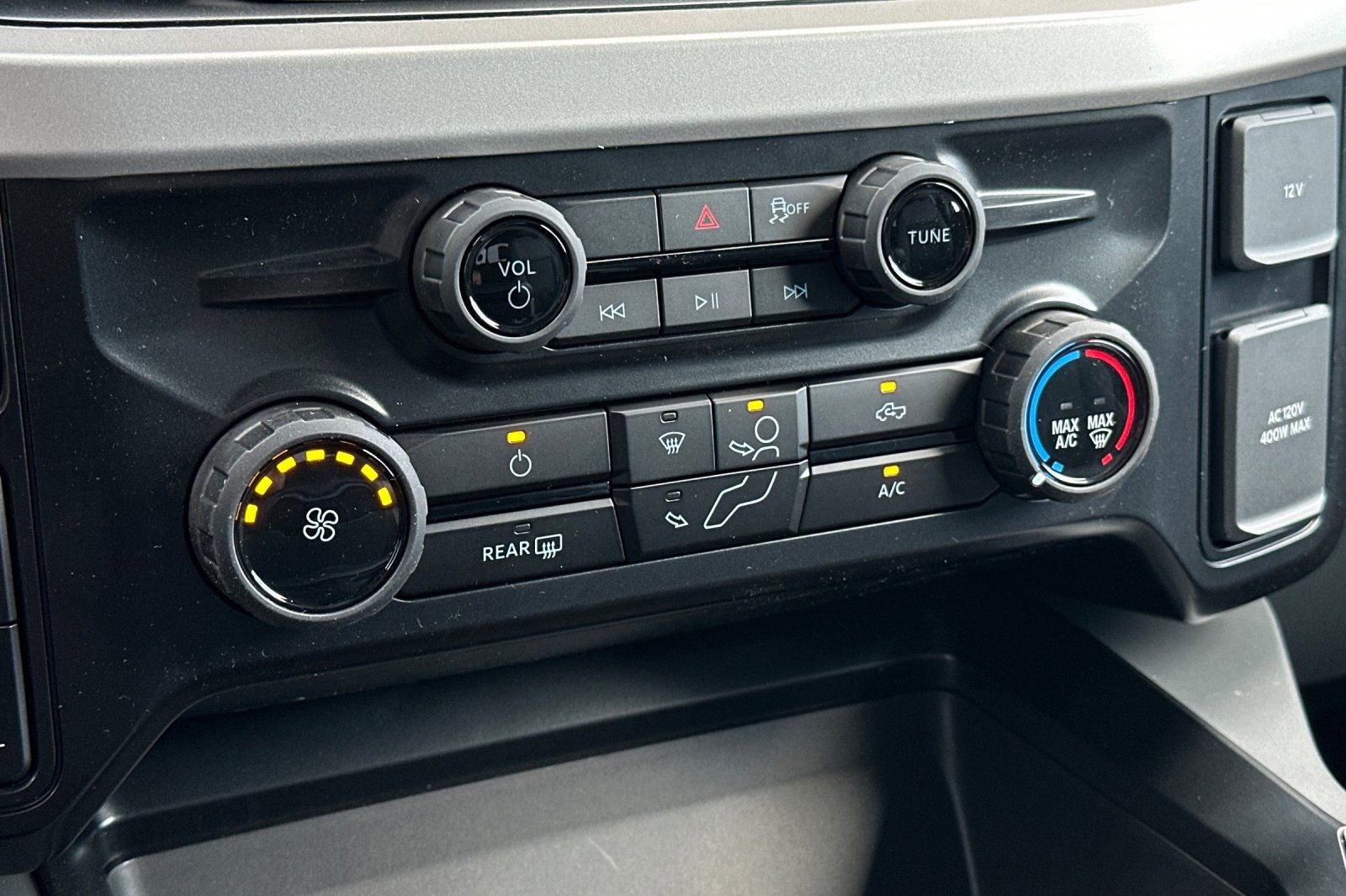 New 2026 Ford F350 XLT image 18