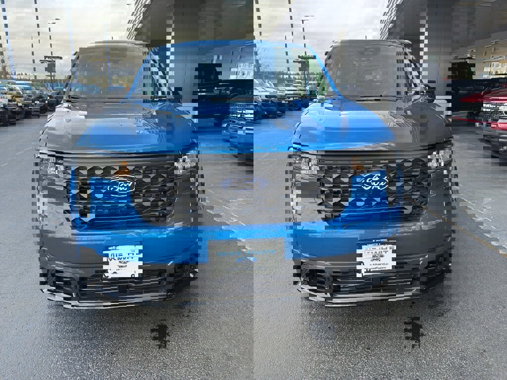 New 2026 Ford Maverick XLT w/ XLT Luxury Package image 2