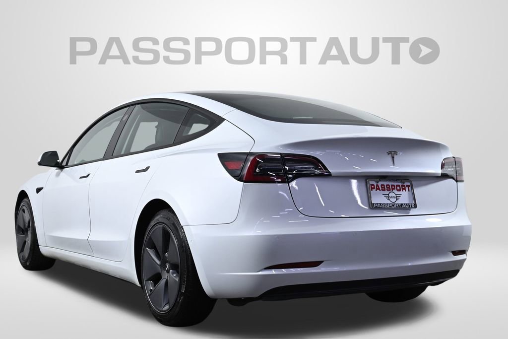 Used 2021 Tesla Model 3 Standard Range Plus image 6