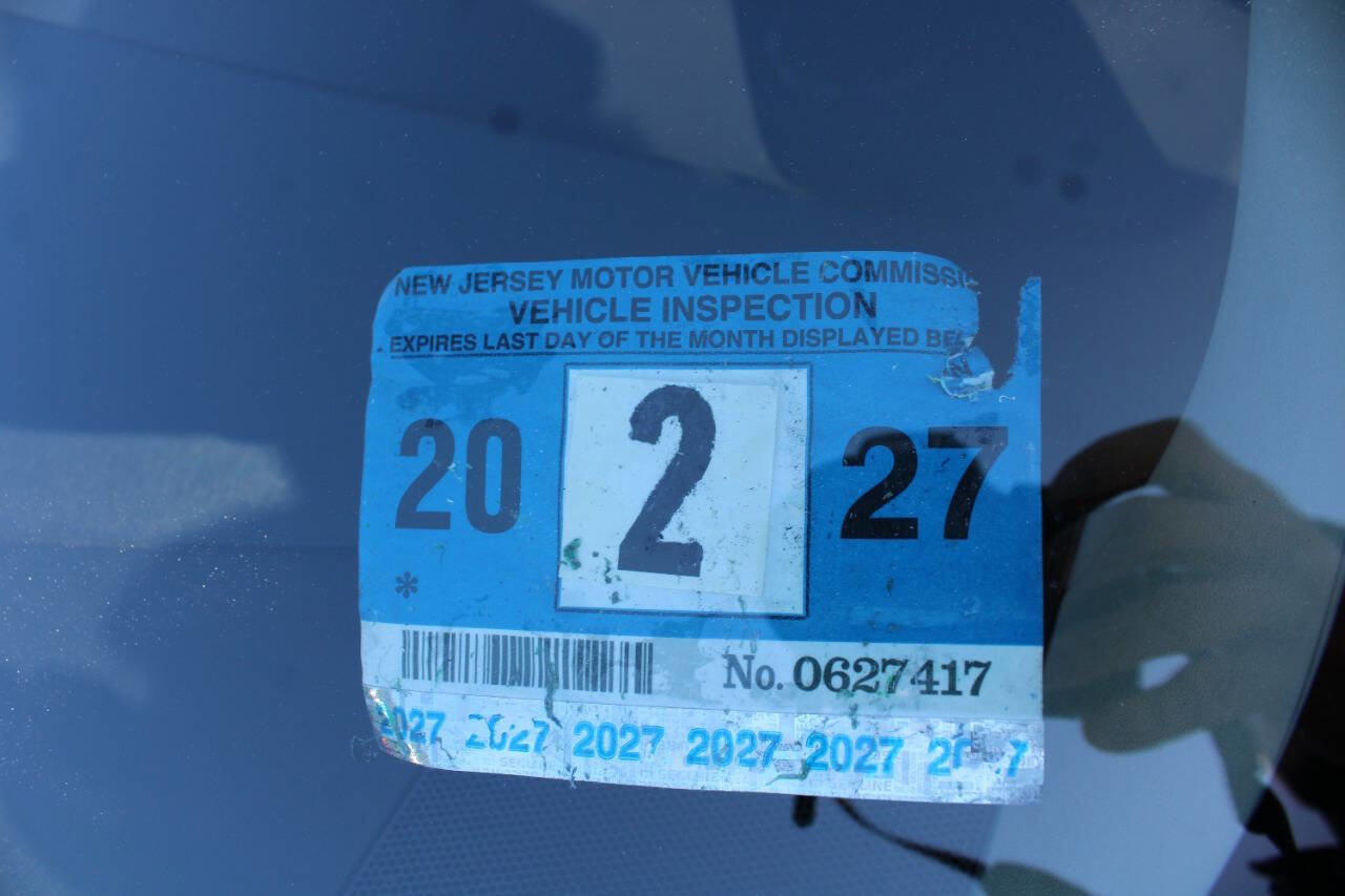 Used 2012 Toyota Prius Two image 16