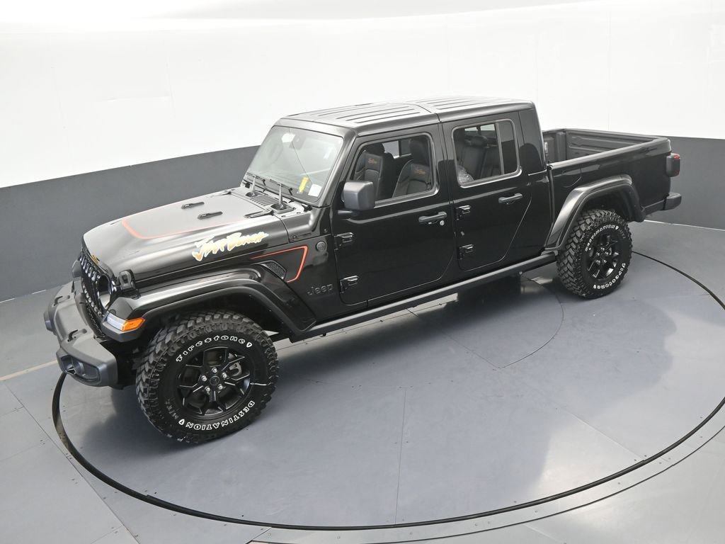 Used 2024 Jeep Gladiator Sport AWD/4WD image 43