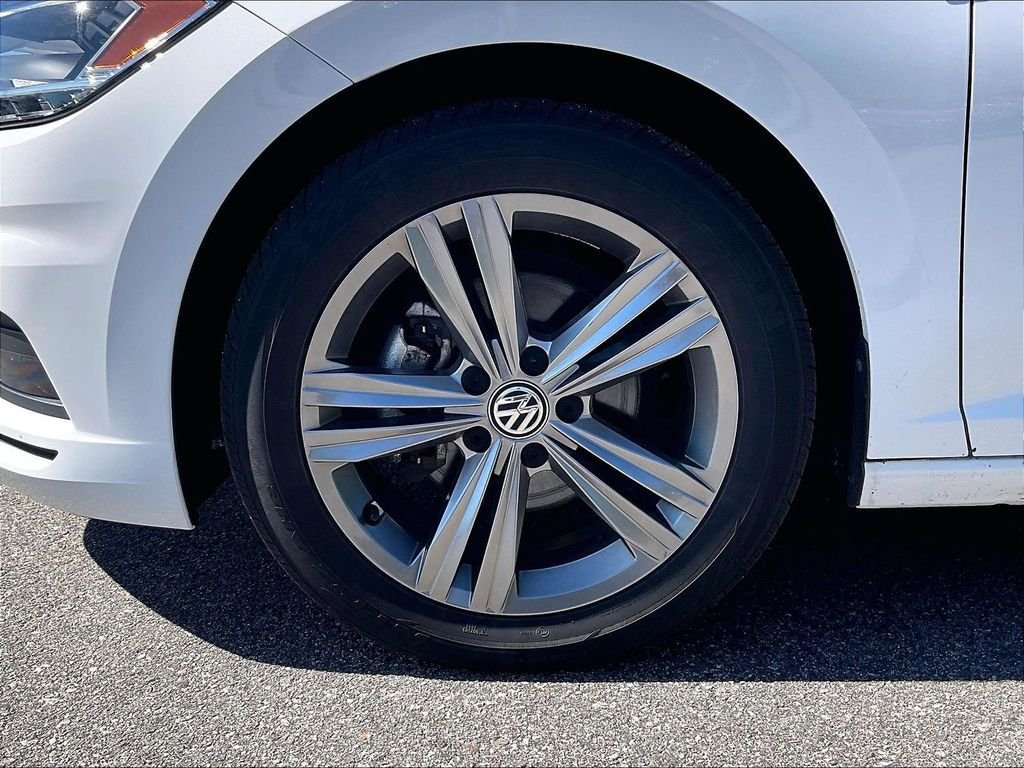 Used 2021 Volkswagen Jetta R-Line FWD image 7