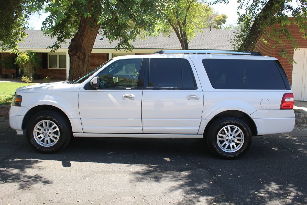 Used 2012 Ford Expedition EL Limited AWD/4WD image 2