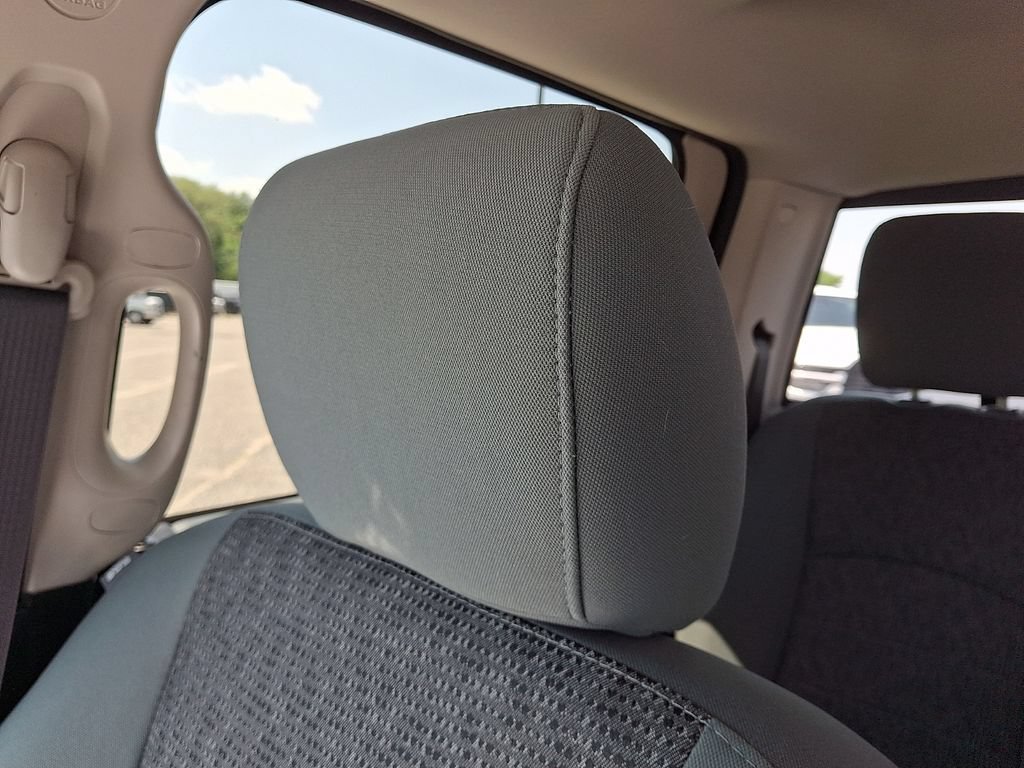 Used 2016 RAM 1500 Big Horn AWD/4WD image 18