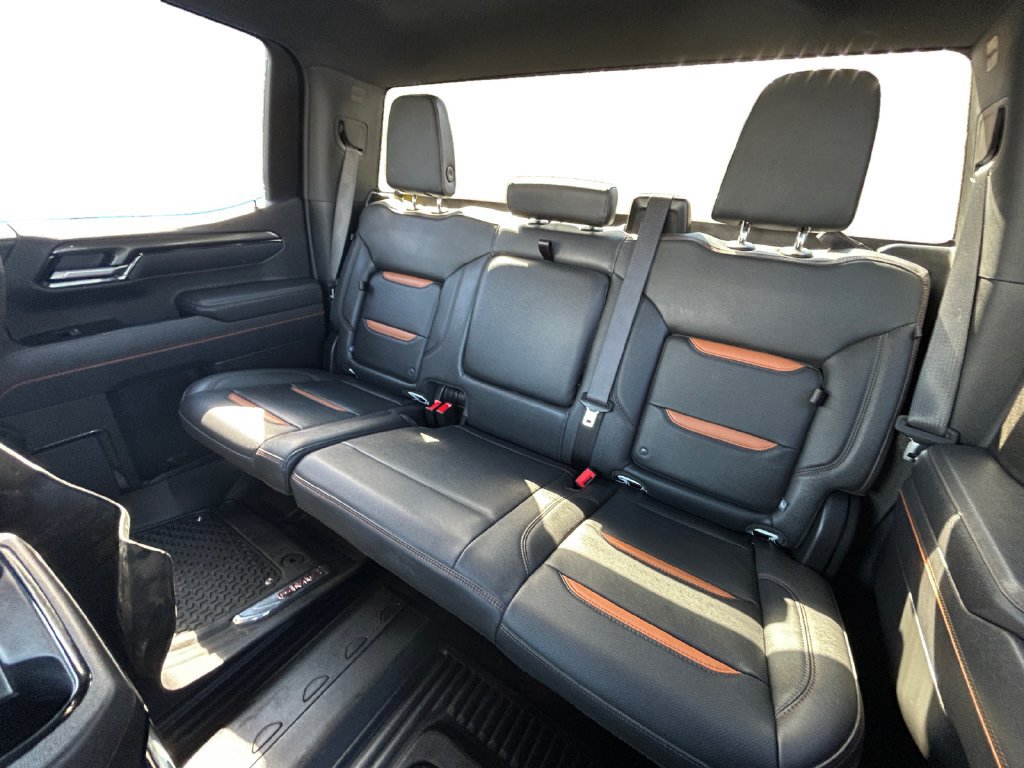 Used 2025 GMC Sierra 1500 AT4 AWD/4WD image 14