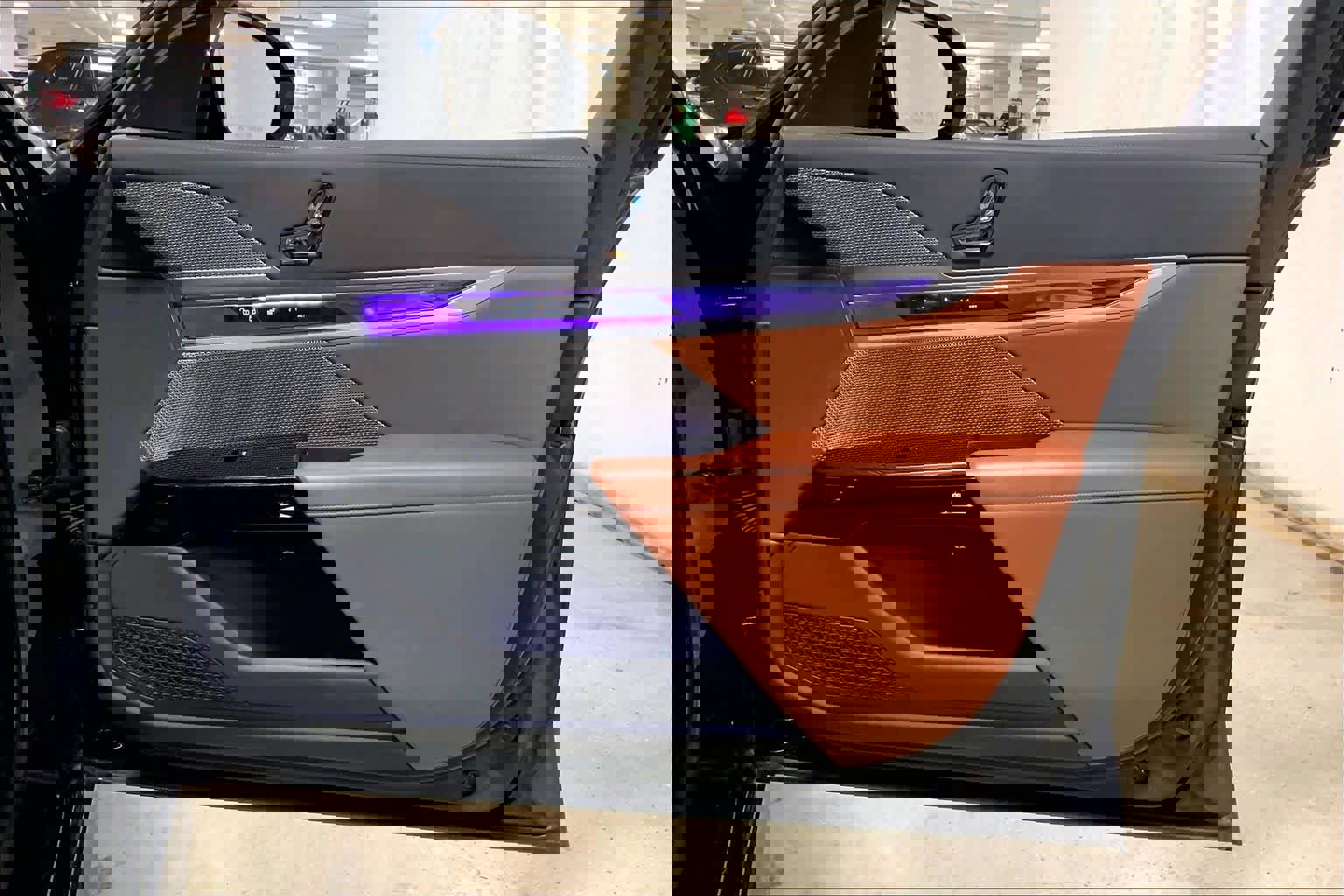 Certified 2023 BMW 760i xDrive image 23