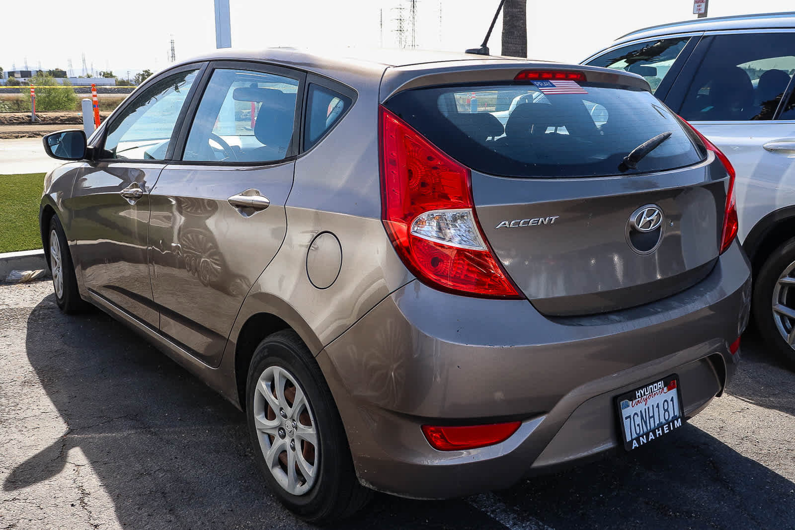 Used 2014 Hyundai Accent GS image 3