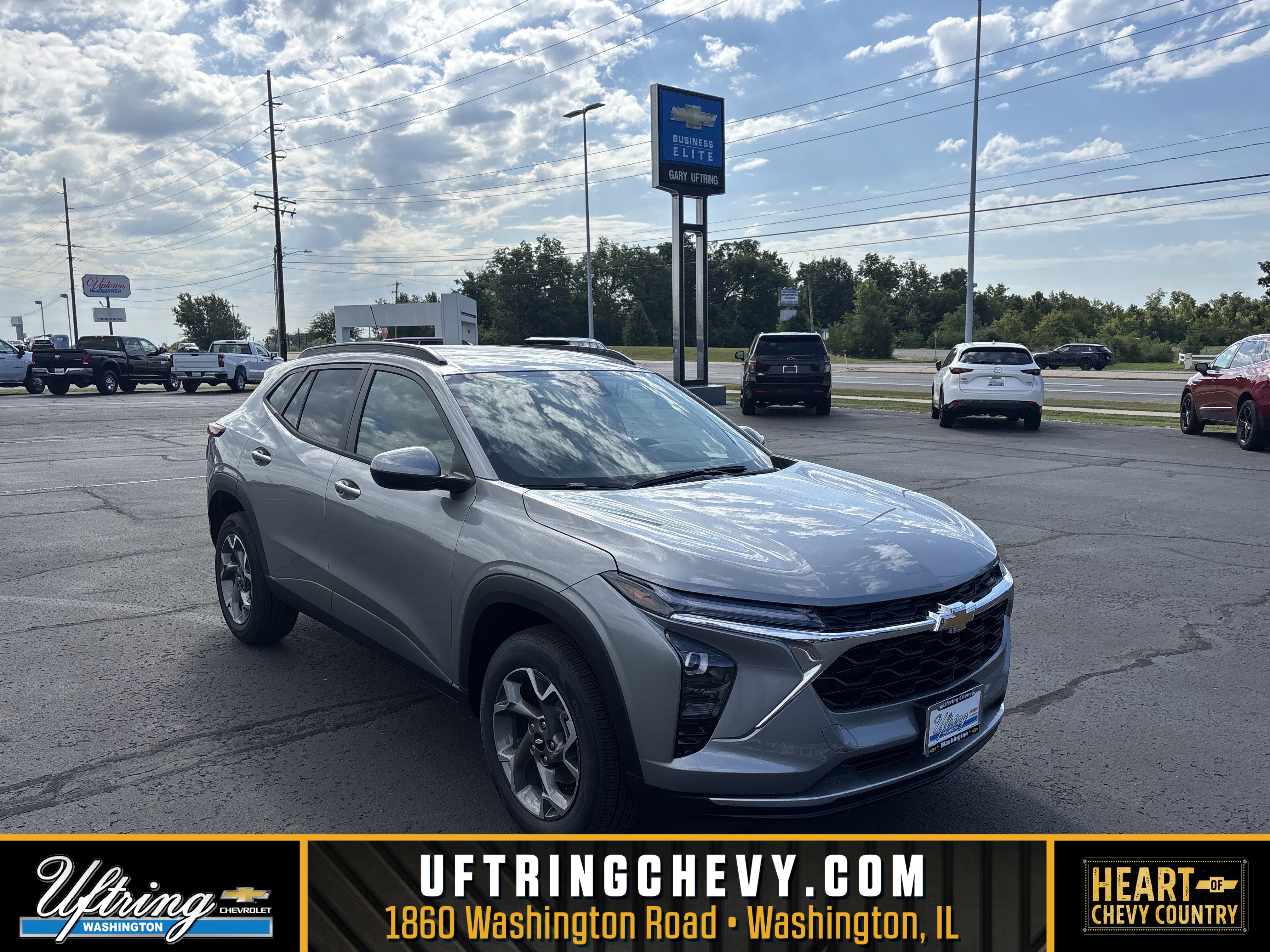 New 2025 Chevrolet Trax LT w/ Driver Confidence Package