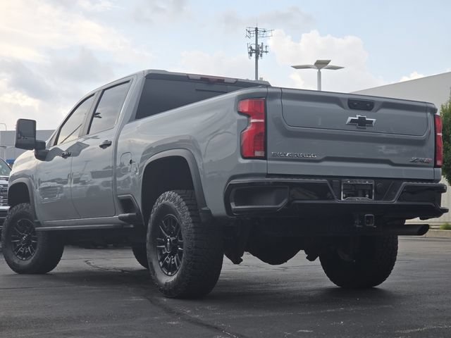 Used 2025 Chevrolet Silverado 2500 ZR2 w/ Technology Package AWD/4WD image 17