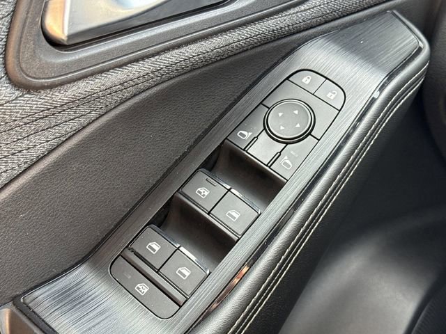 Used 2023 Nissan Rogue SV image 24