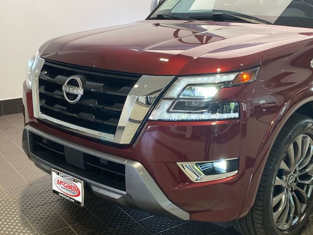 Used 2022 Nissan Armada Platinum w/ Captain's Chairs Package RWD image 5