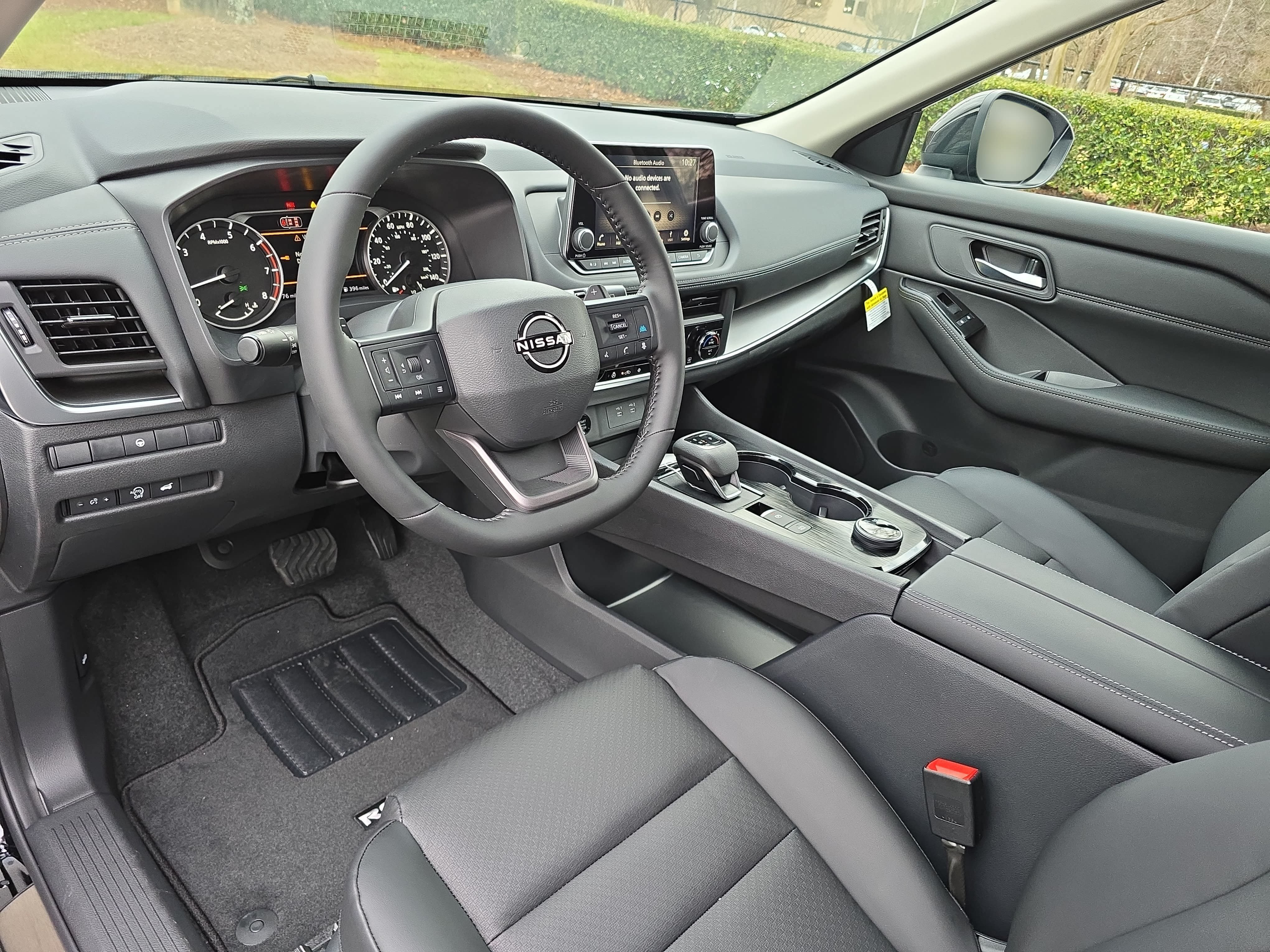 New 2026 Nissan Rogue Dark Armor AWD/4WD image 16