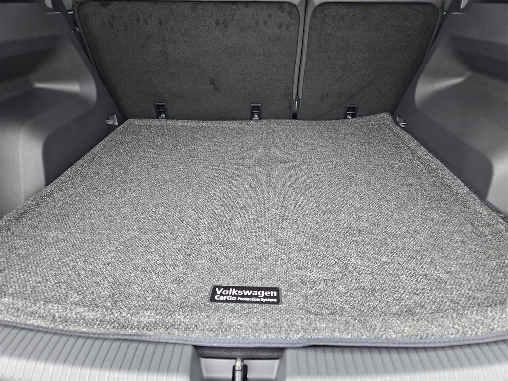 New 2026 Volkswagen Atlas Cross Sport SEL Premium R-Line image 23