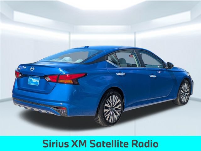 Used 2025 Nissan Altima 2.5 SV FWD image 6