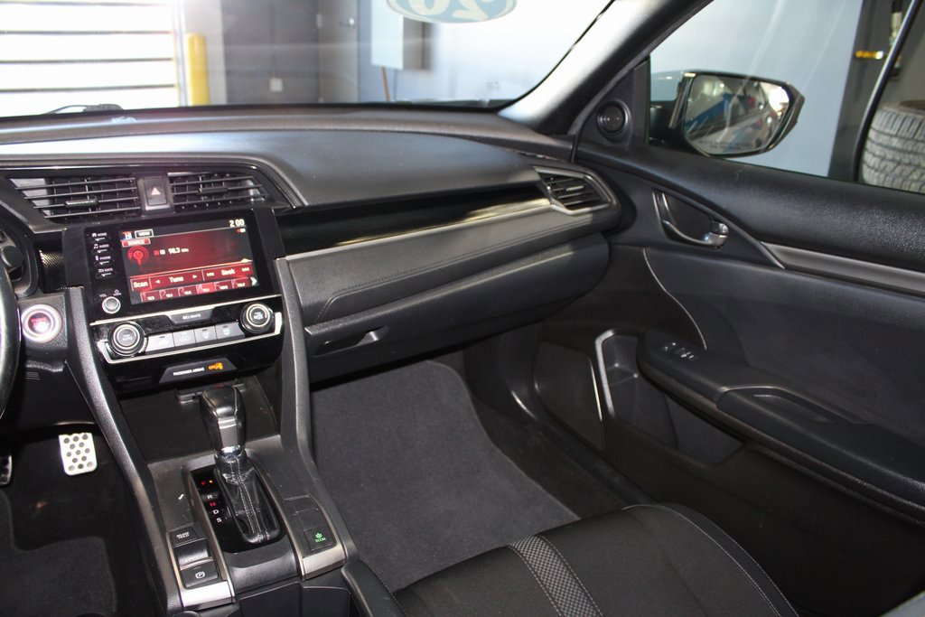 Used 2020 Honda Civic Sport image 23